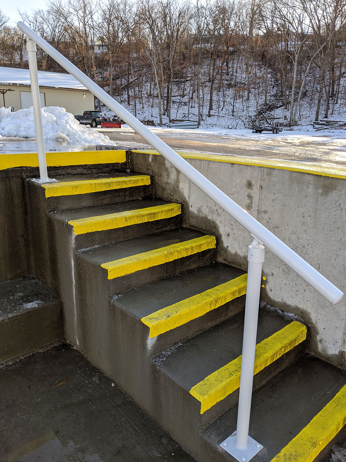 4 and 6 Step Outdoor Step Handrails 